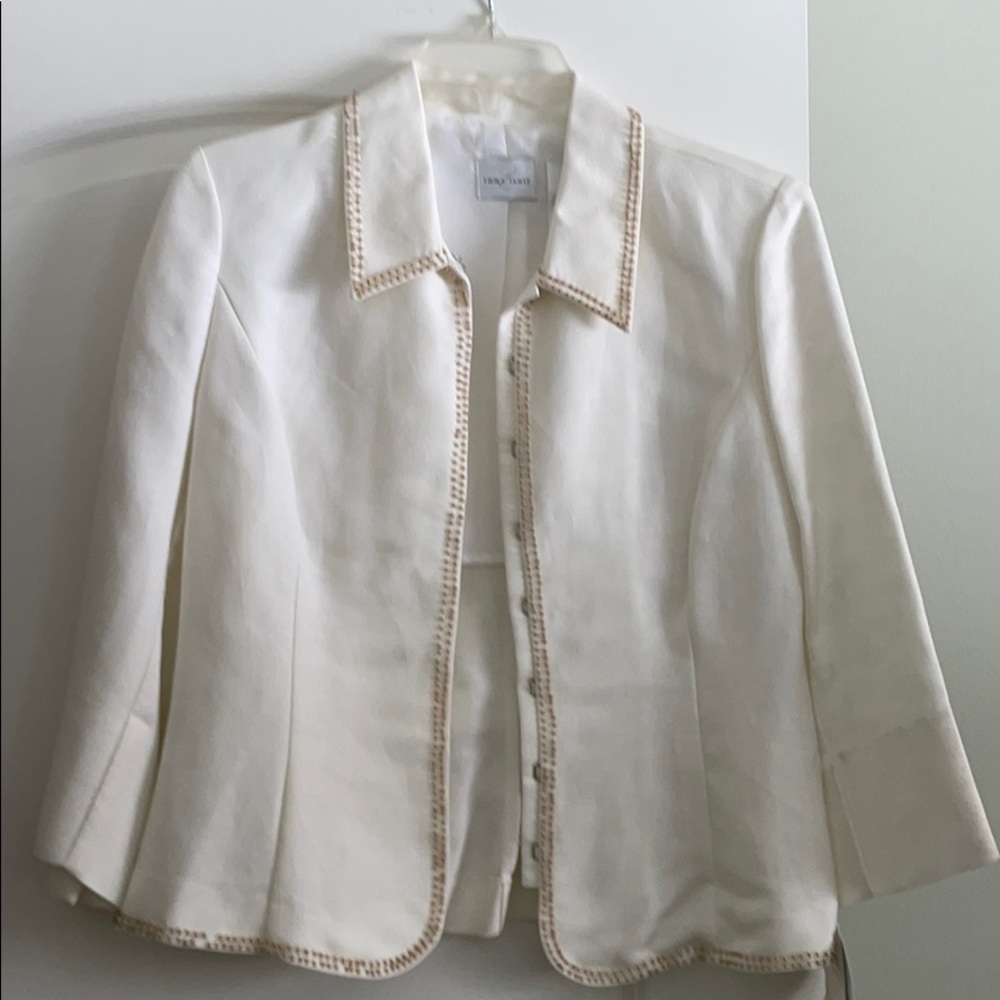 Light jacket for spring/fall